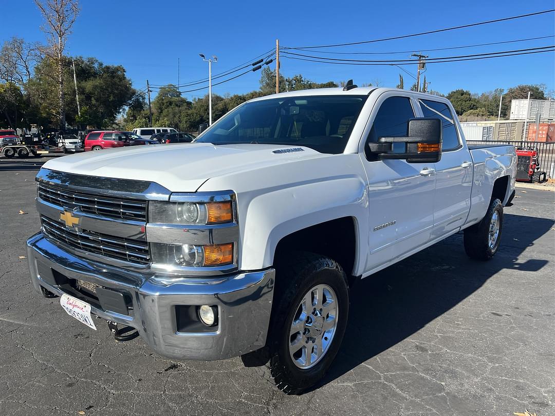 Image of Chevrolet 2500HD Primary image