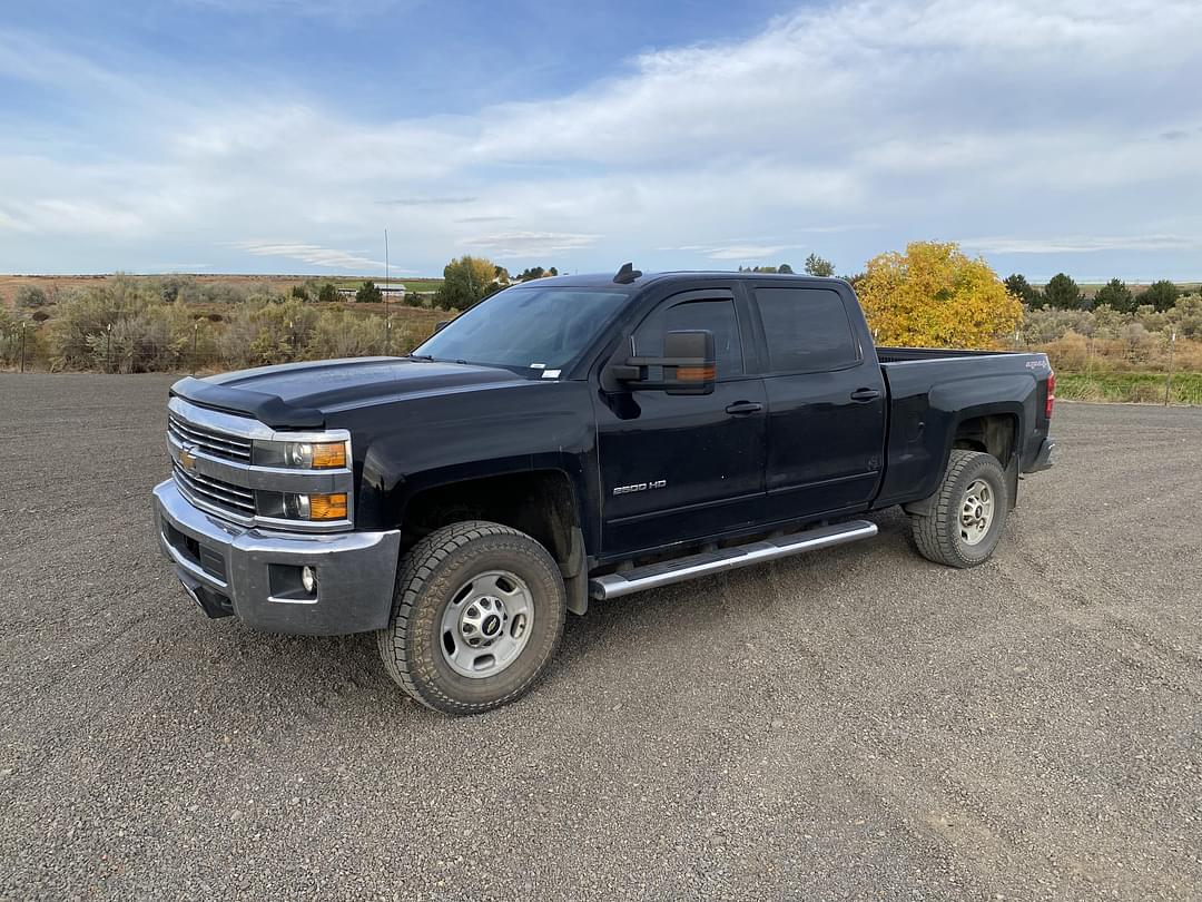 Image of Chevrolet 2500HD Primary image