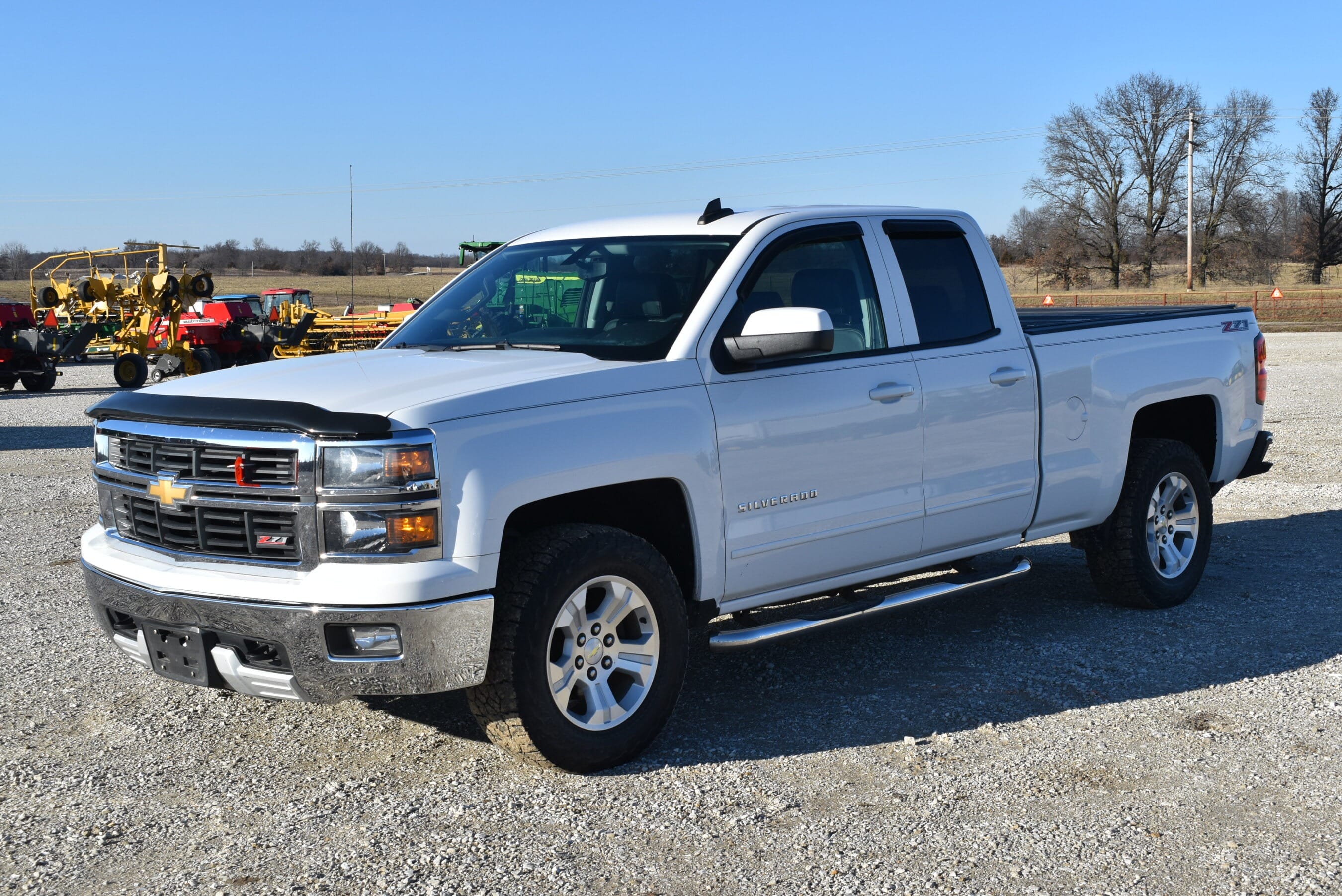 2015 Chevrolet Silverado Equipment Image0