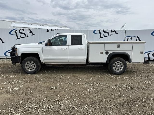 Image of Chevrolet 3500 equipment image 1