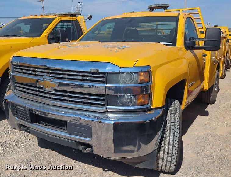 Image of Chevrolet 3500HD Primary image