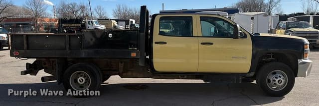 Image of Chevrolet 3500HD equipment image 3