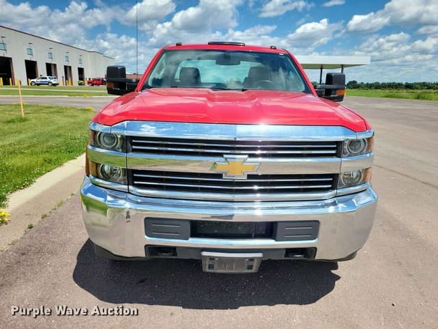 Image of Chevrolet 3500HD equipment image 1