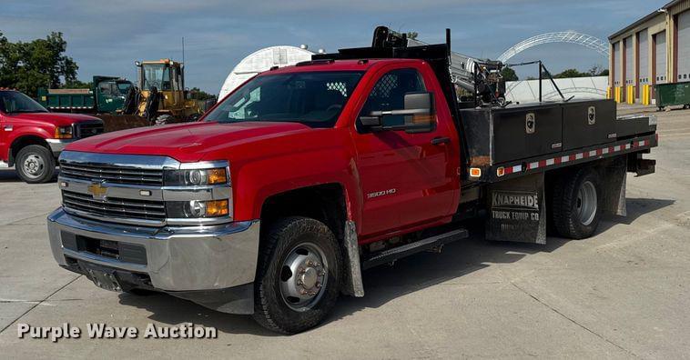 Image of Chevrolet 3500HD Primary image