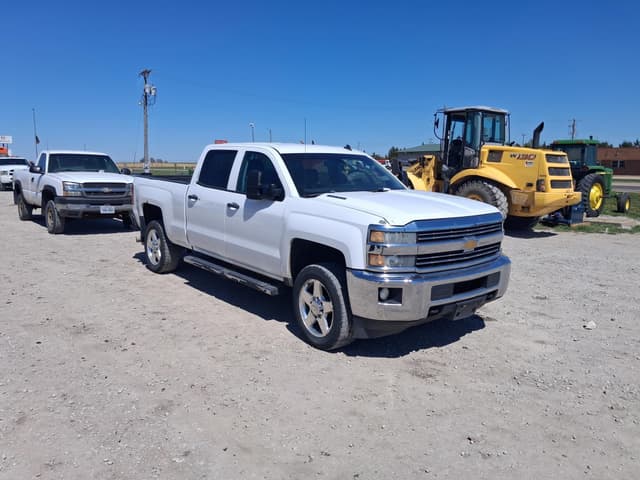 Image of Chevrolet 3500HD equipment image 2