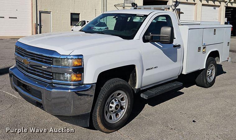 Image of Chevrolet 3500HD Primary image