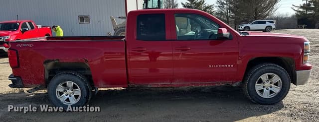 Image of Chevrolet Silverado equipment image 3