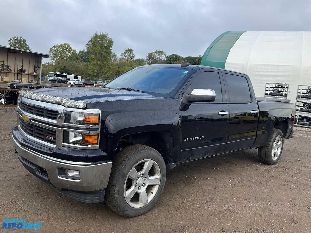 Image of Chevrolet Silverado Primary image