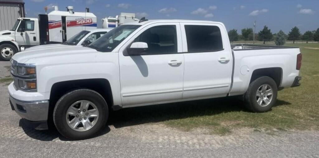 Image of Chevrolet Silverado Primary image