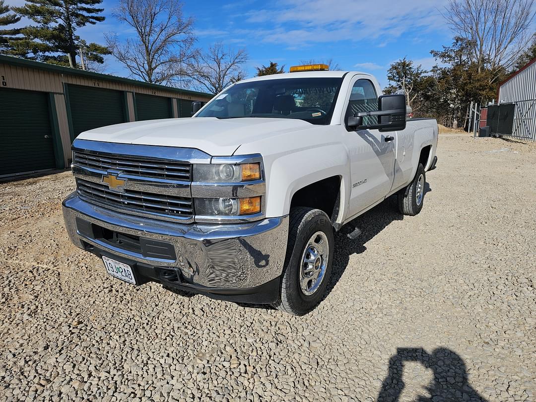 Image of Chevrolet 2500HD Primary image