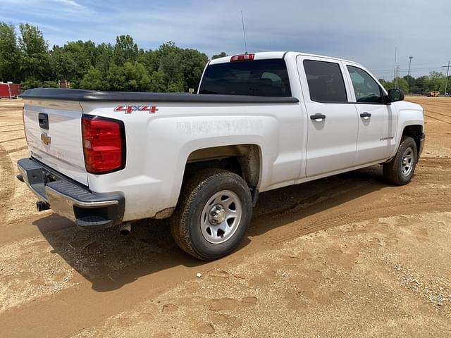 Image of Chevrolet Silverado equipment image 2