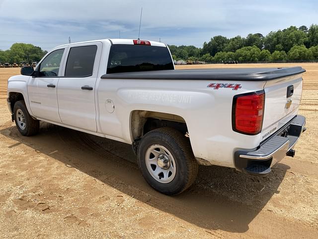 Image of Chevrolet Silverado equipment image 1