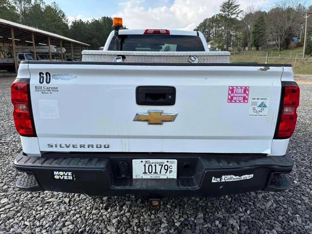 Image of Chevrolet Silverado equipment image 3