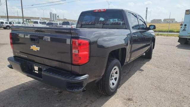 Image of Chevrolet Silverado equipment image 3