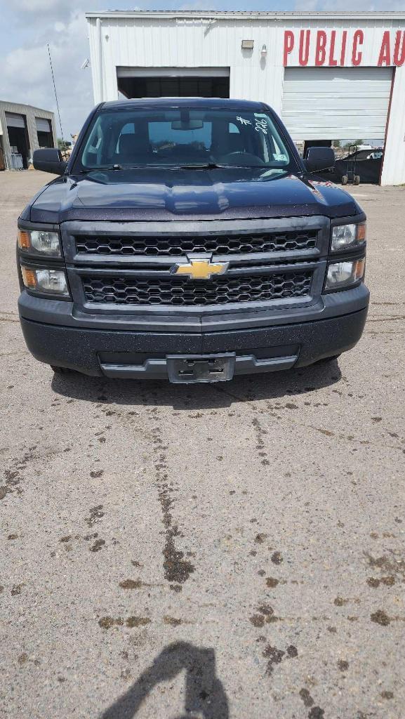 Image of Chevrolet Silverado equipment image 2