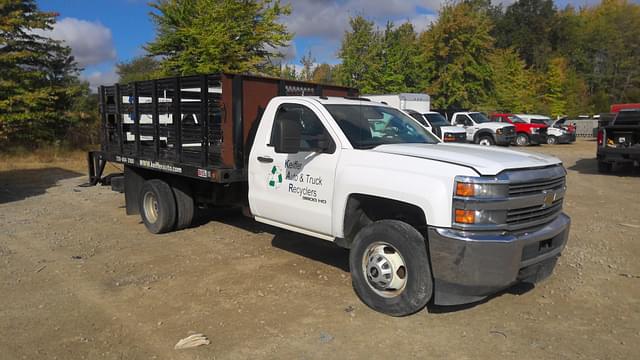 Image of Chevrolet 2500HD equipment image 1