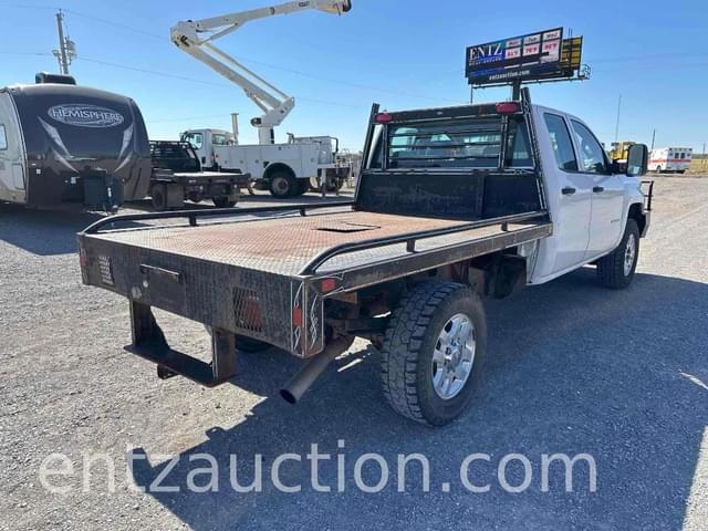 Image of Chevrolet 2500 equipment image 4