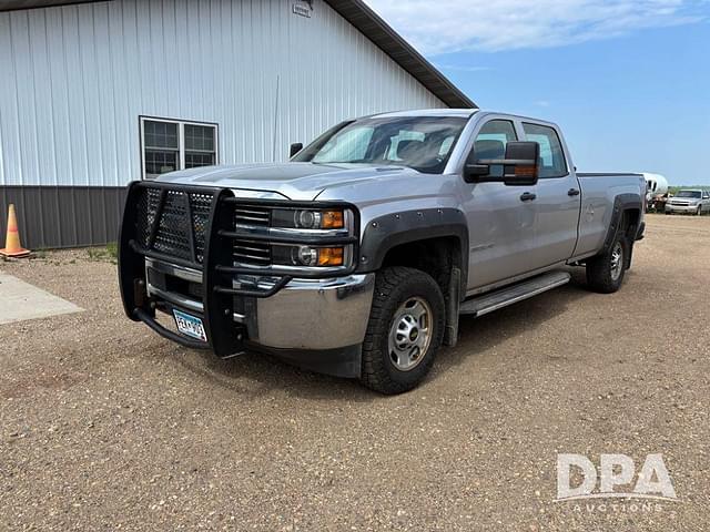 Image of Chevrolet 2500 equipment image 1