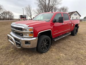 2015 Chevrolet 2500HD Image