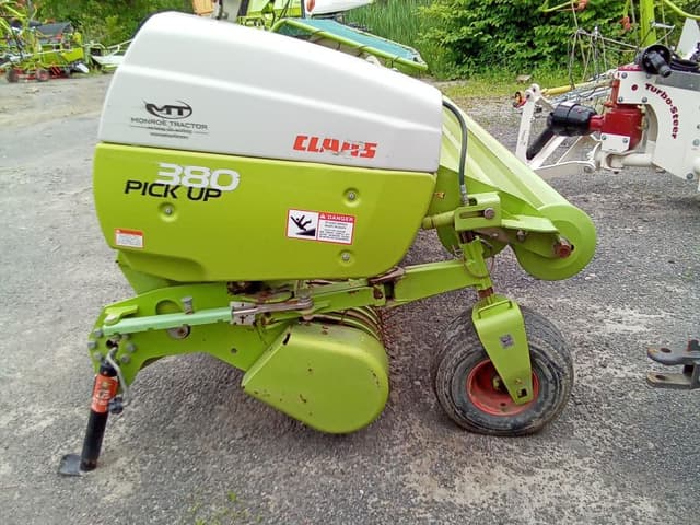 Image of CLAAS PU380 equipment image 4