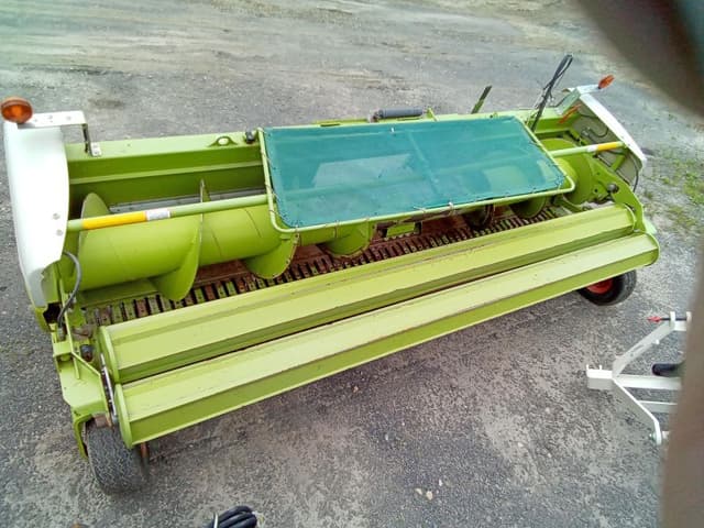 Image of CLAAS PU380 equipment image 2