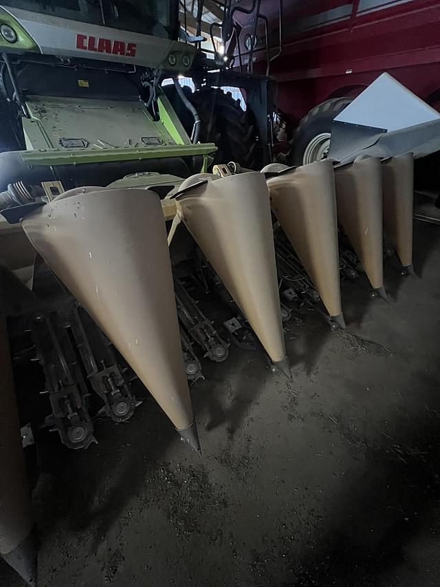 Image of CLAAS 8-30 equipment image 1