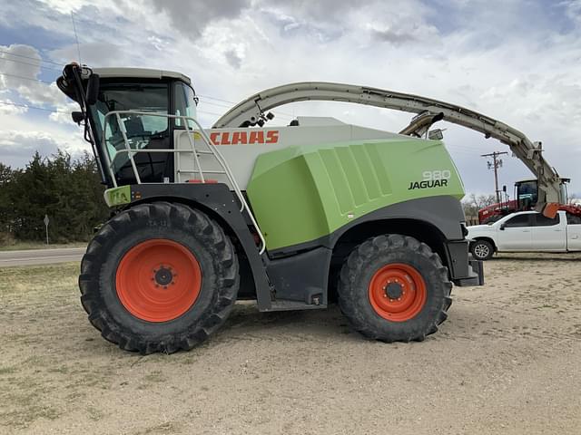 Image of CLAAS Jaguar 980 equipment image 4