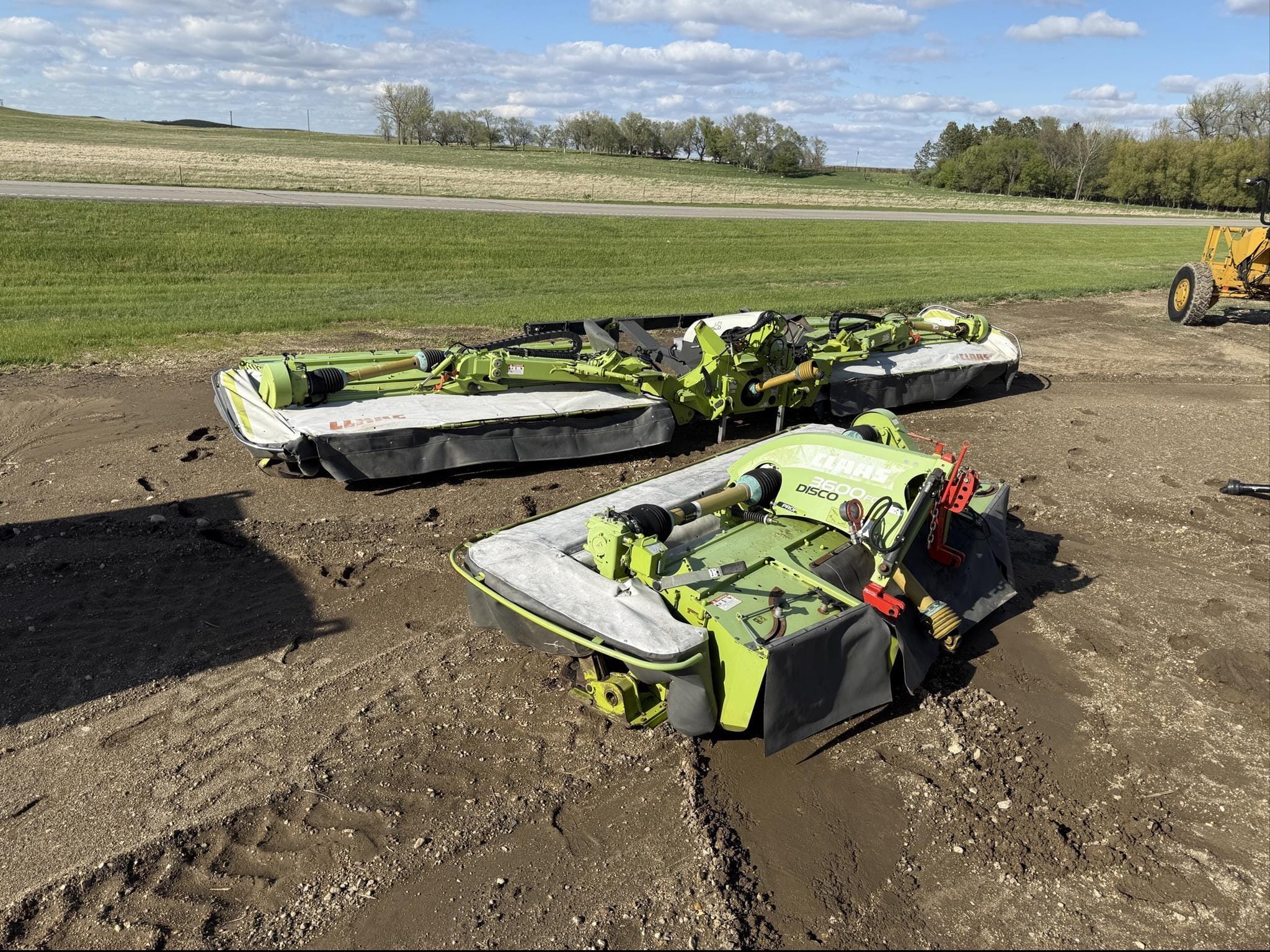 2015 CLAAS 3600FC Disco Equipment Image0