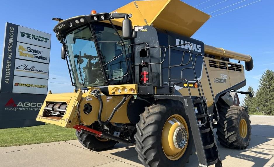 Image of CLAAS Lexion 730 Primary image
