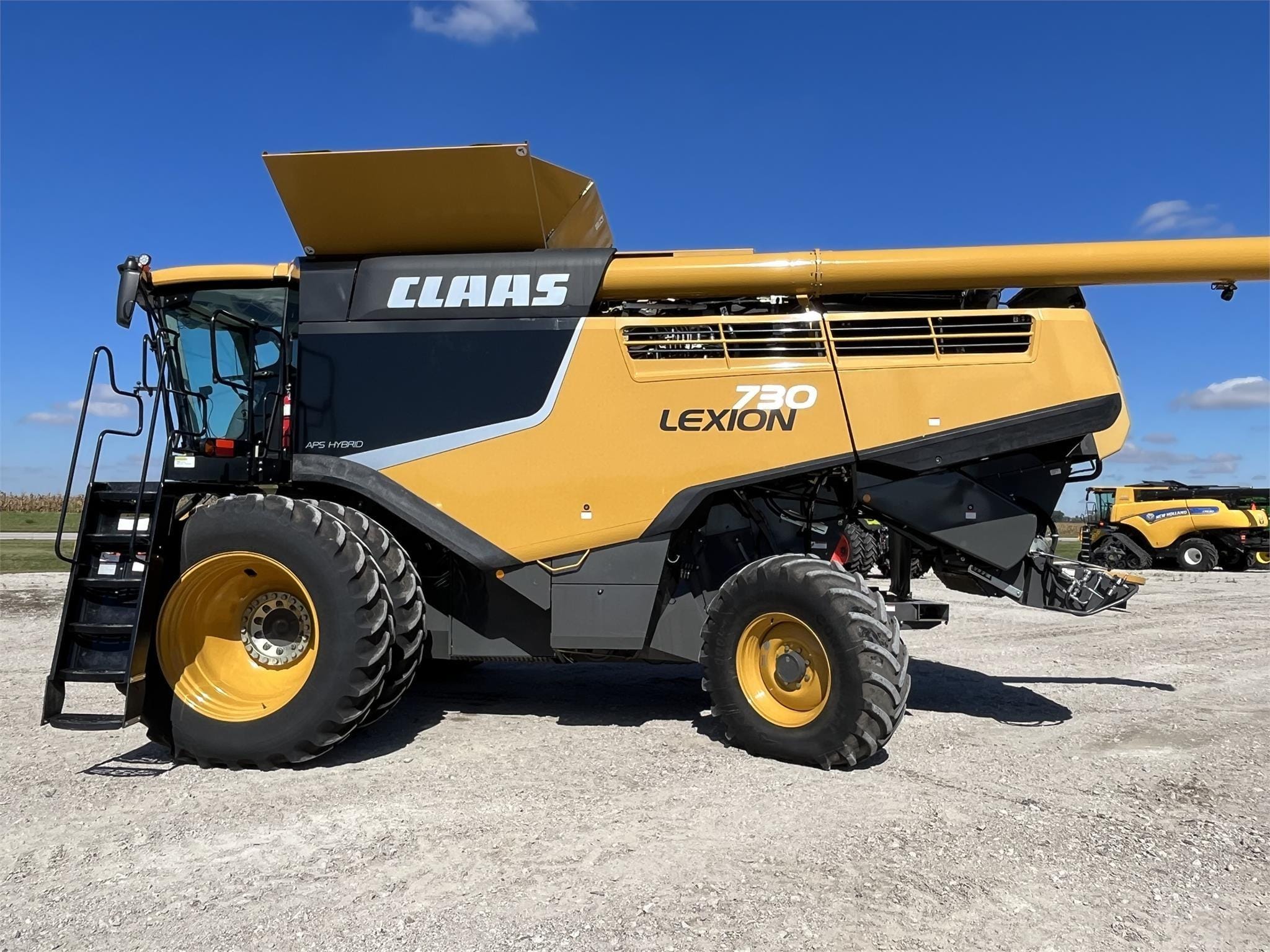 2015 CLAAS Lexion 730 Equipment Image0