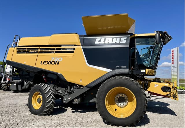 Image of CLAAS Lexion 730 equipment image 1