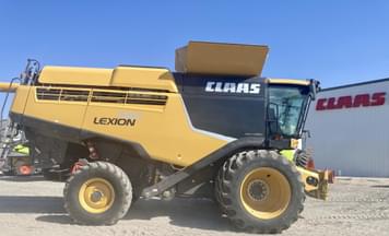 Main image CLAAS LEXION 740