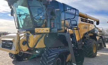 Main image CLAAS LEXION 740TT