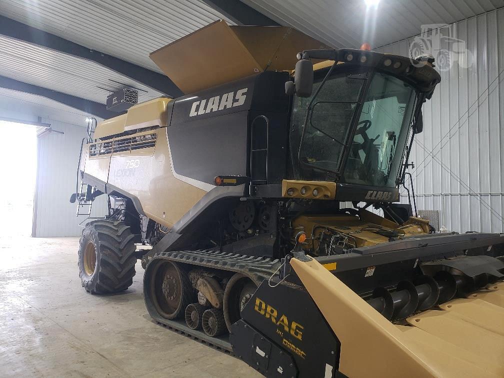 Image of CLAAS LEXION 750TT Primary image