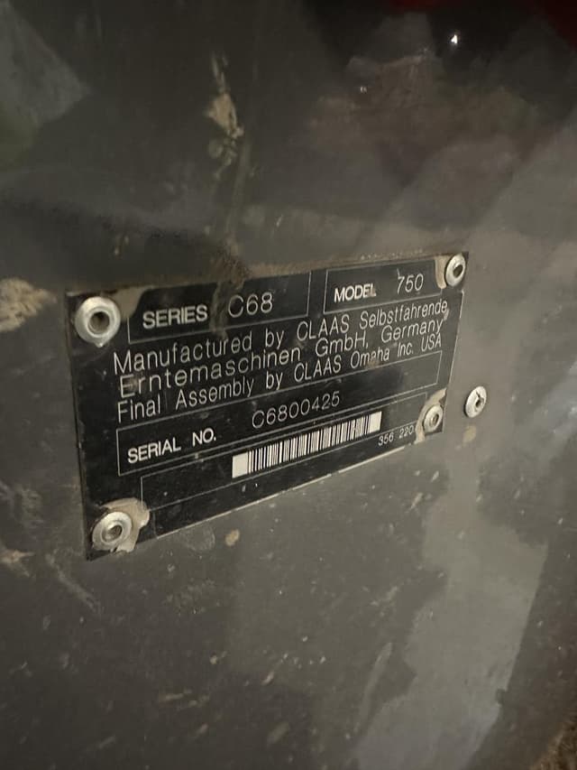 Image of CLAAS LEXION 750TT equipment image 2