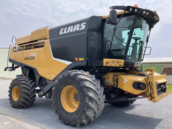 Image of CLAAS Lexion 730 equipment image 2