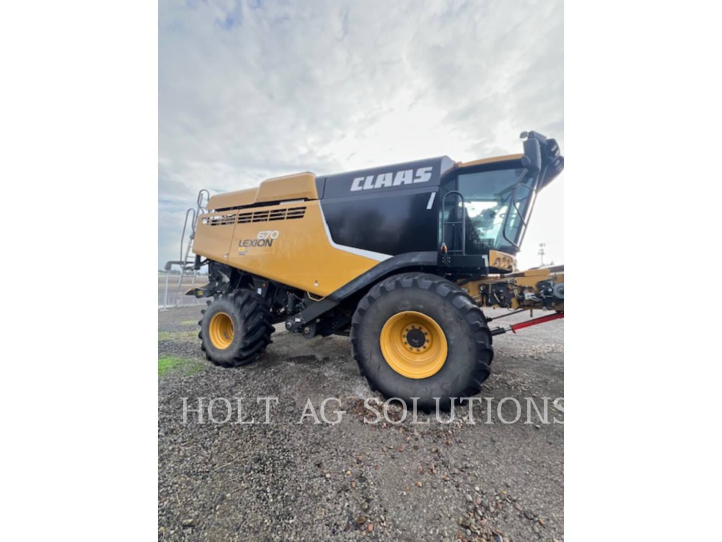 2015 CLAAS Lexion 670 Equipment Image0