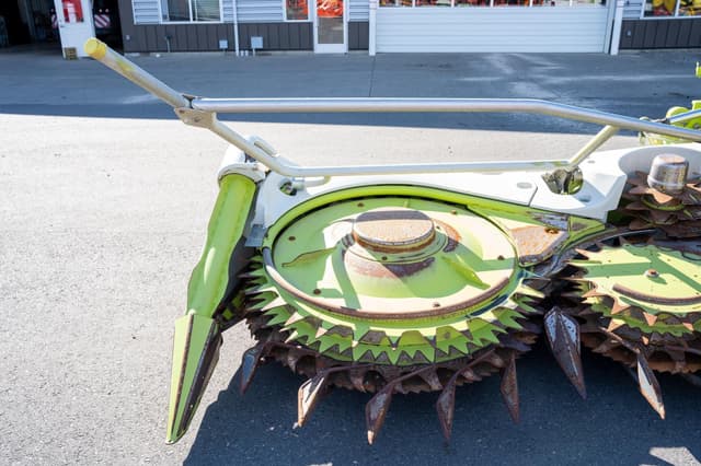 Image of CLAAS Orbis 750 equipment image 3