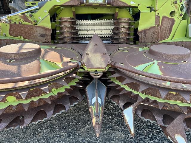 Image of CLAAS Orbis 750 equipment image 3