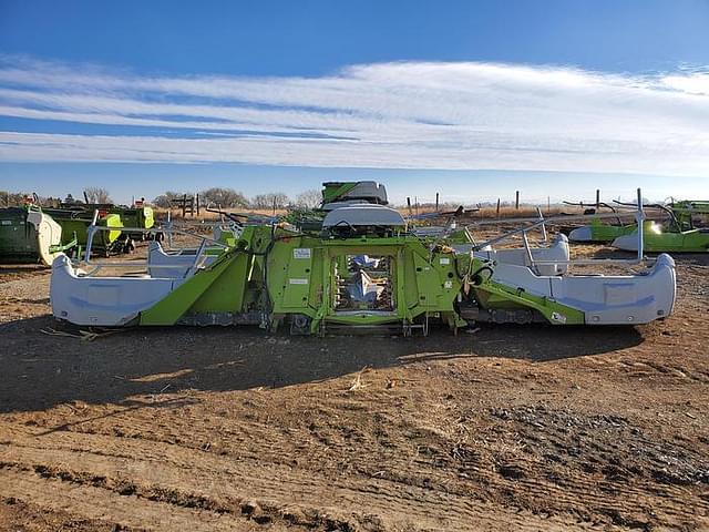 Image of CLAAS Orbis 750 equipment image 3