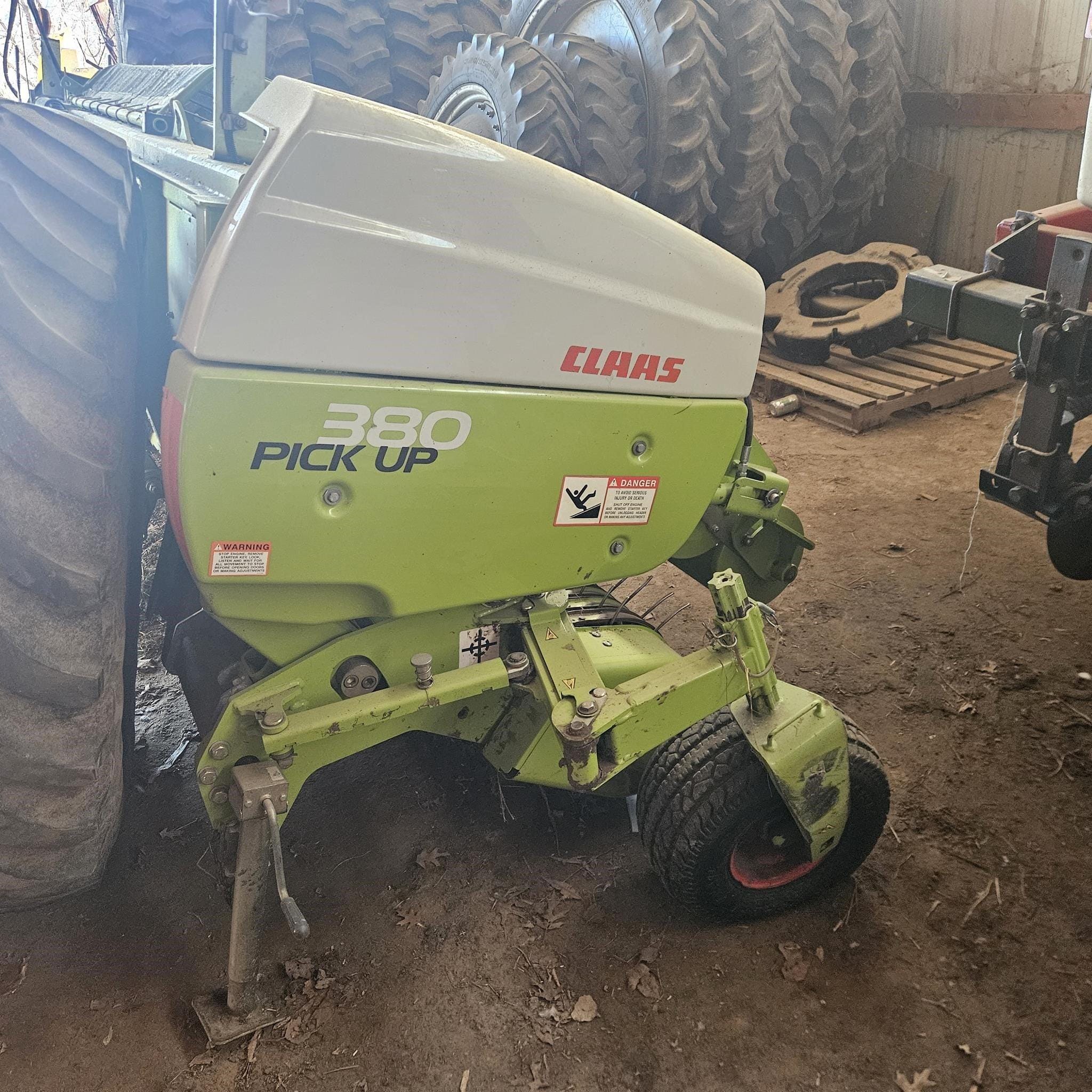 2015 CLAAS PU380 Pro Equipment Image0