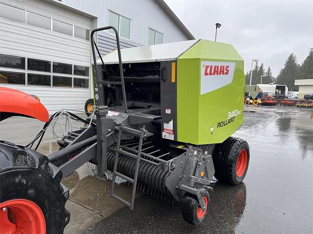 Image of CLAAS Rollant 340RC equipment image 1