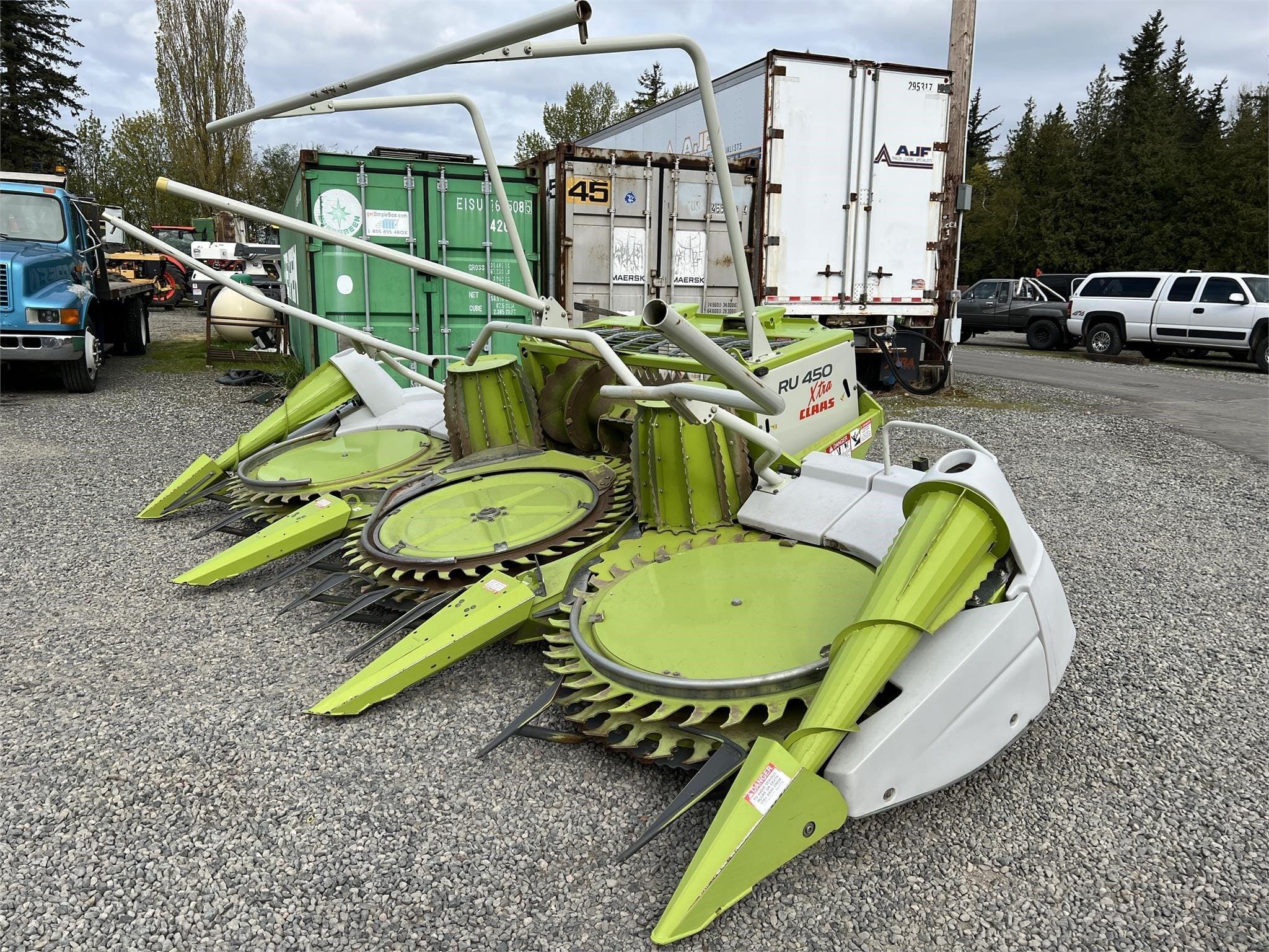 2015 CLAAS RU450 XTRA Equipment Image0