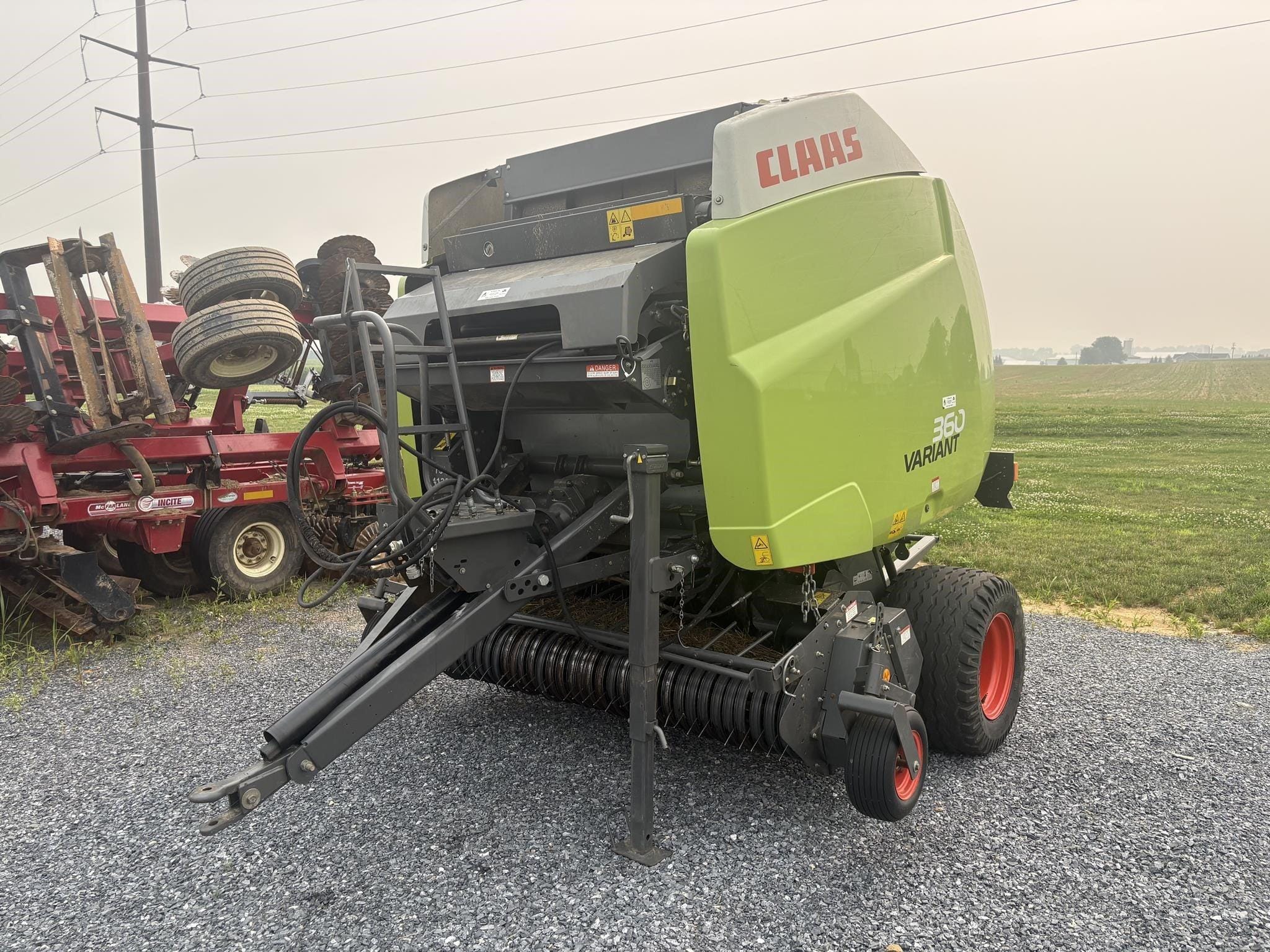 2015 CLAAS 360 Variant Equipment Image0