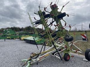 2015 CLAAS Volto 1100T Image