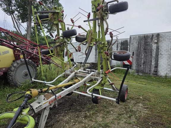 2015 CLAAS Volto 900T Equipment Image0