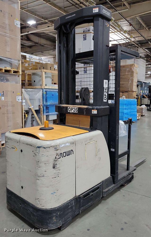Image of Crown SP4000 equipment image 4