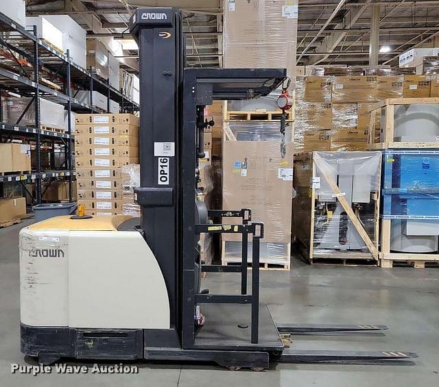 Image of Crown SP4000 equipment image 3