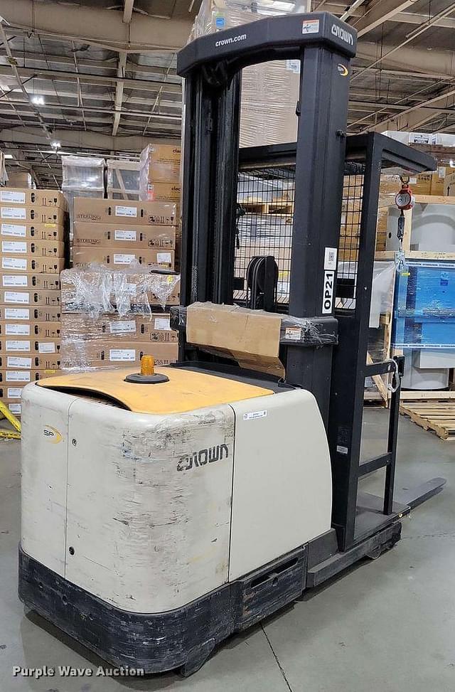 Image of Crown SP4000 equipment image 4