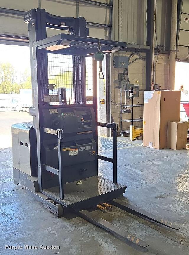 Image of Crown SP3505-30 equipment image 2